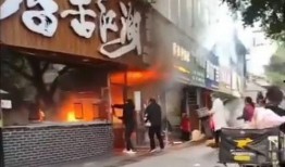 兰州饭店爆料视频最新,揭秘后厨卫生真相